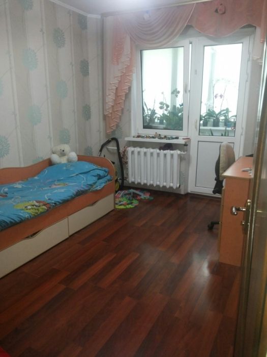 3-комнатная квартира с евроремонтом на Бугаевской