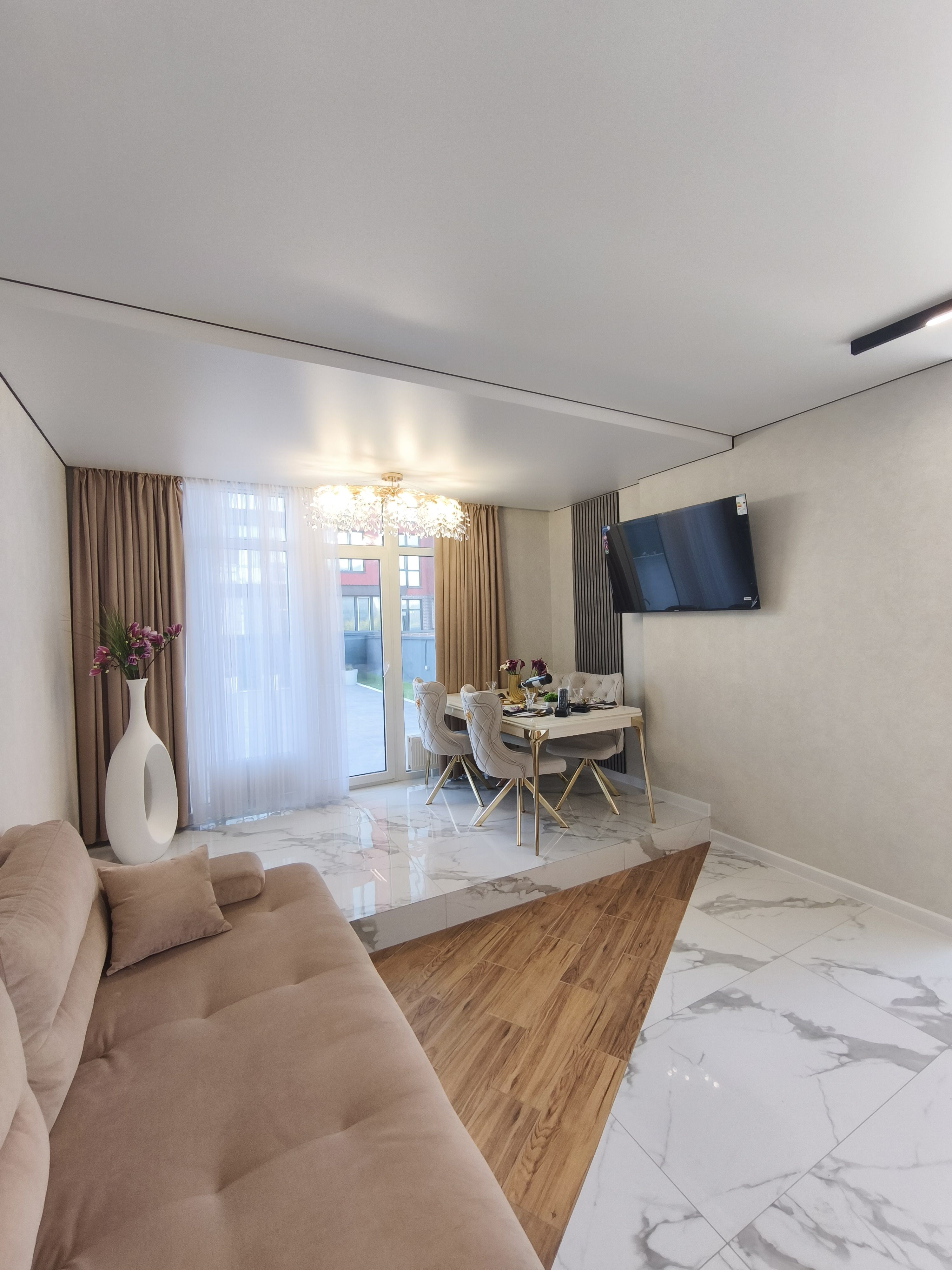 Двухкомнатная квартира с террасой в ЖК Манхэттен ID 54200 (Фото 3)